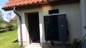 20150603 121626 (800x450)